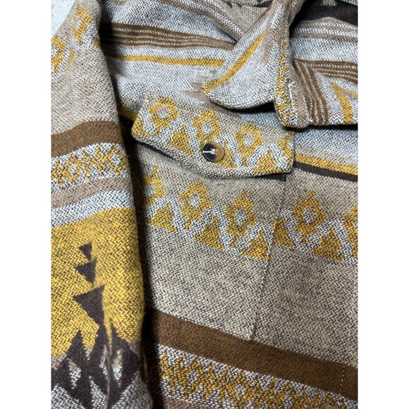 Southwestern Aztec Style Button-Up Shacket Womens Small Yellowstone‎ Vibes - Picture 9 of 16